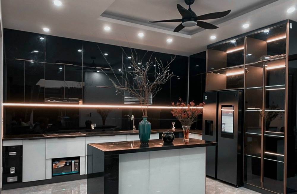 Tủ Bếp Nhôm Cánh Kính