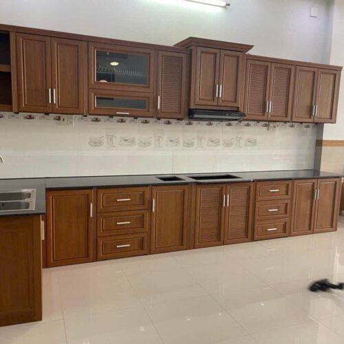 Tủ Bếp Cổ Điển