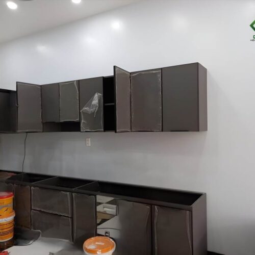 Tủ Bếp Nhôm Sơn Tĩnh Điện