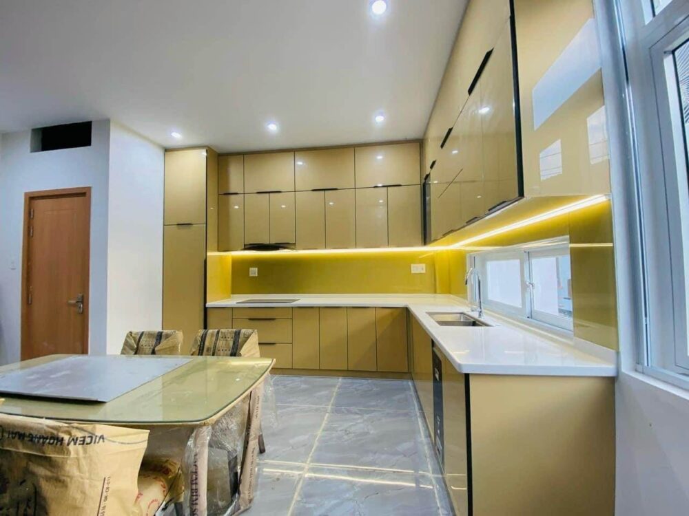 Tủ Bếp Cánh Kính